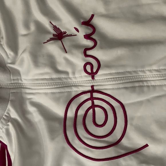 Authentic Peru official athletic jacket with purple embroidery detail - Picture 2 of 3